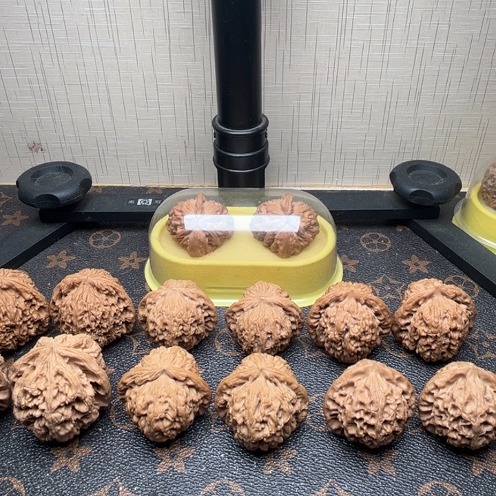 吊坠文玩核桃白狮子