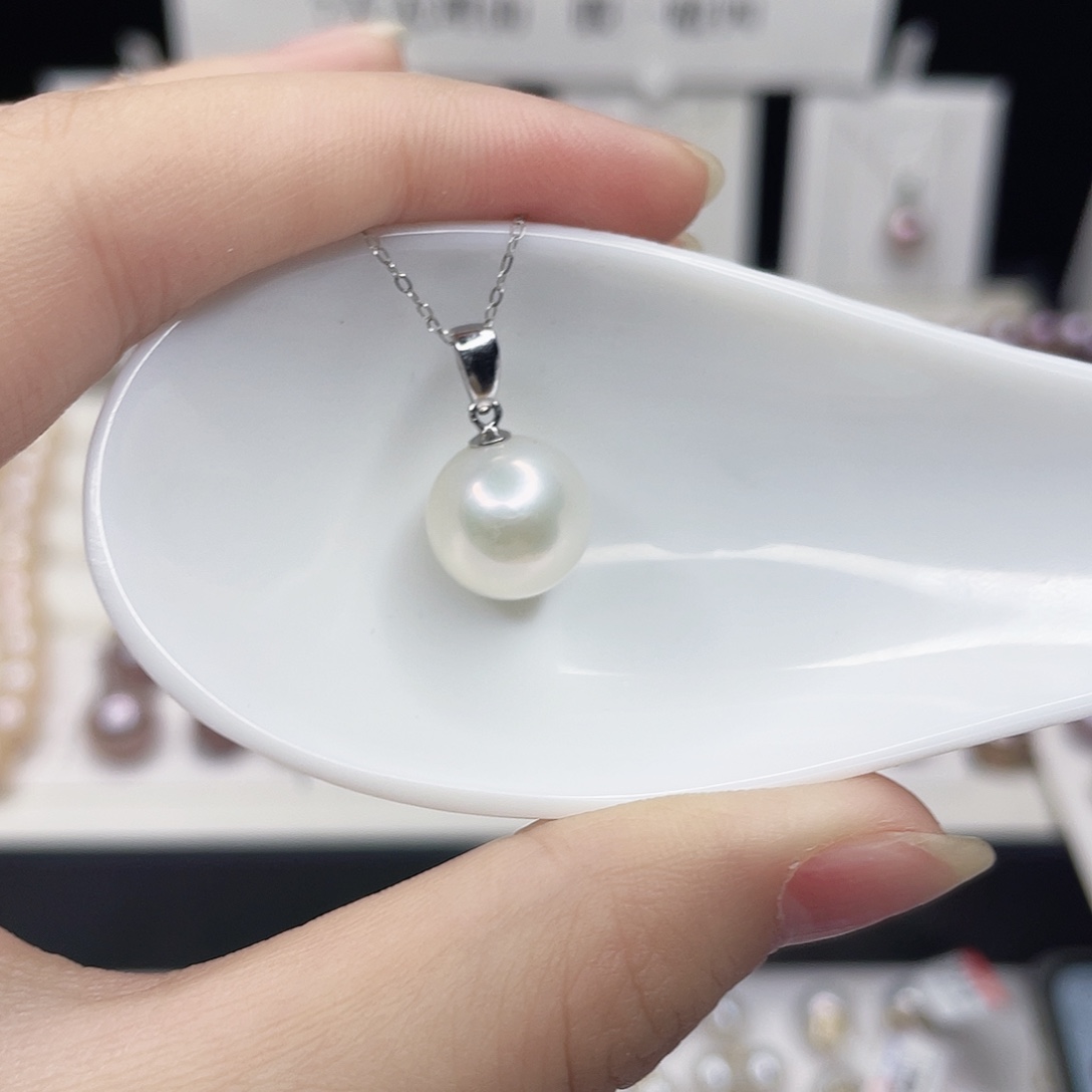 合金吊坠(赠链)淡水珍珠