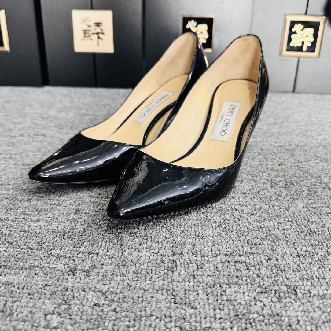 95新 JIMMY CHOO/吉米周 黑色漆皮亮面高跟鞋 38码ysc3203