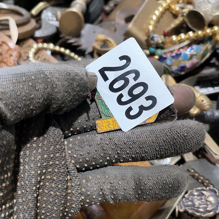 追*者光明摆件摆件摆件2693