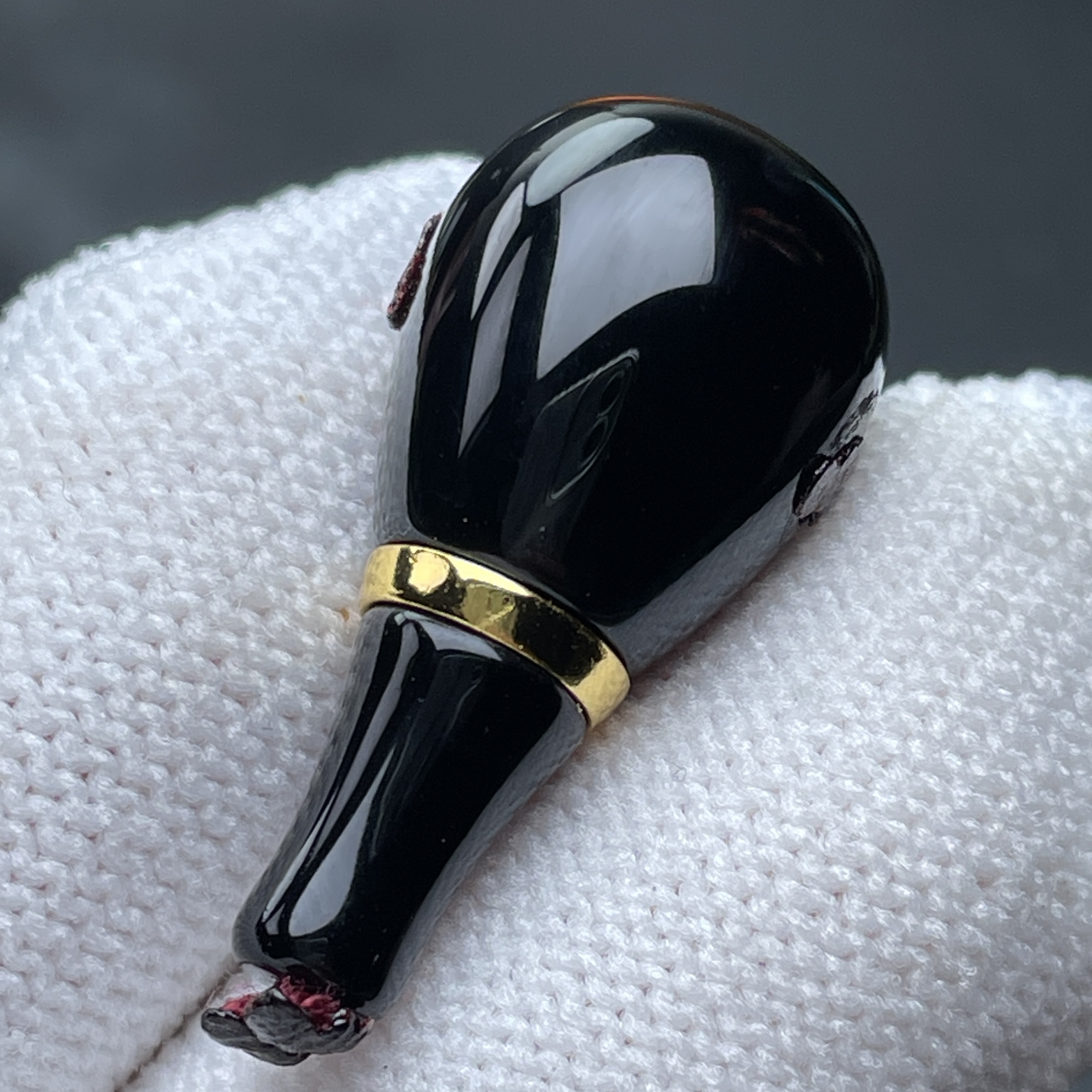 原矿纯黑玛瑙腰带款水滴型三通尺寸12mm左右文玩菩提配饰