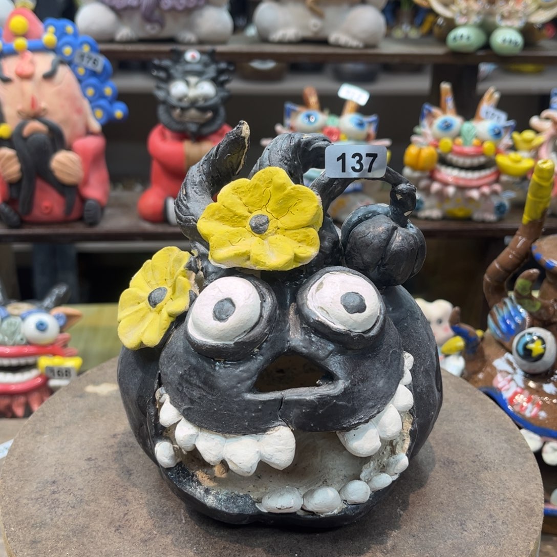 陶瓷纯手工抽象陶瓷摆件137