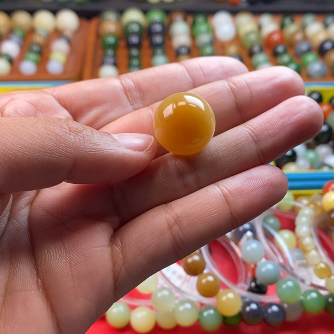 用***4和田玉未镶嵌珠宝奇石卡18糖y