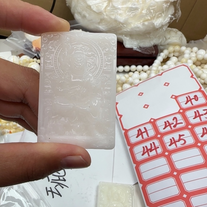 *****贝壳吊坠不动明王鸡40号