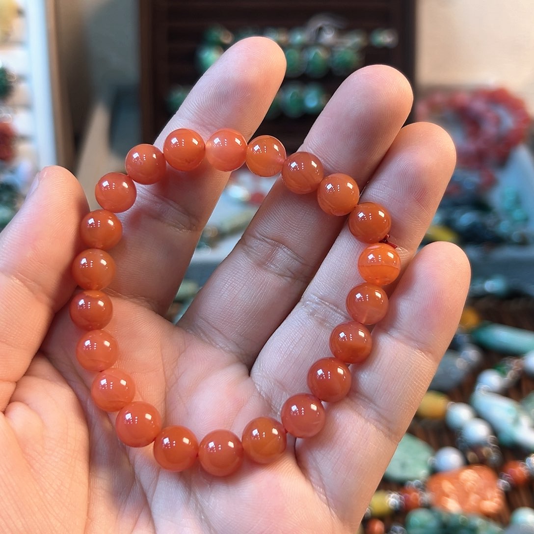 翡翠颈饰未镶嵌手串