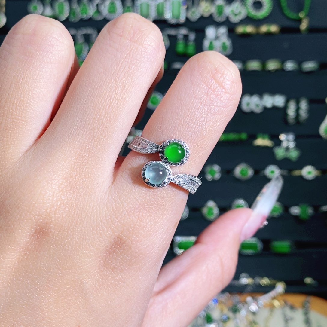 翡翠戒指银S925镶嵌多样性