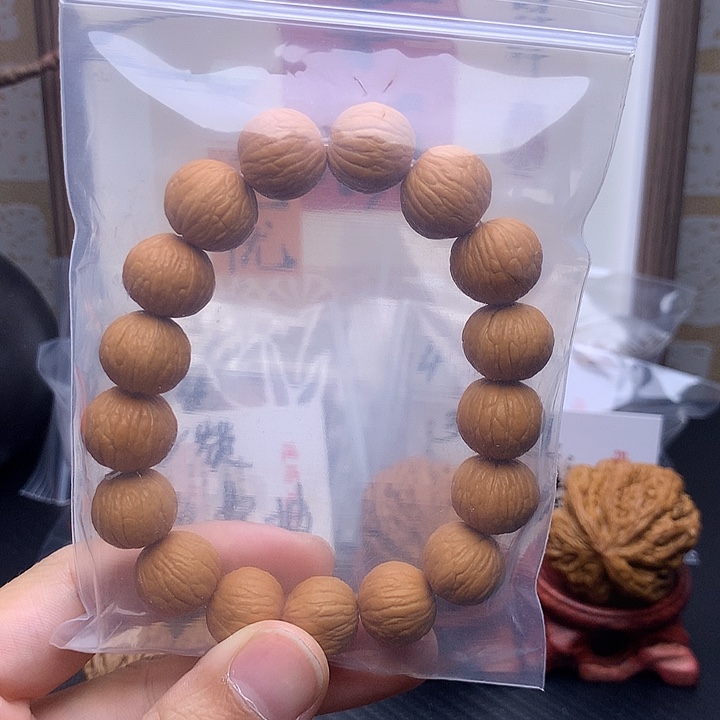 文玩核桃吊坠猴头手串15