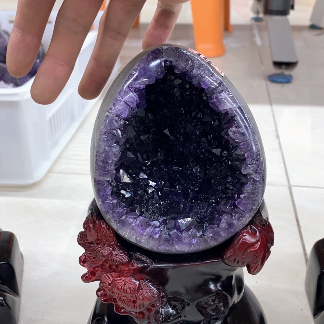 紫晶未镶嵌大型摆件（非配饰）