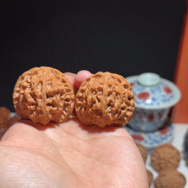 文玩核桃吊坠?****武苹果园