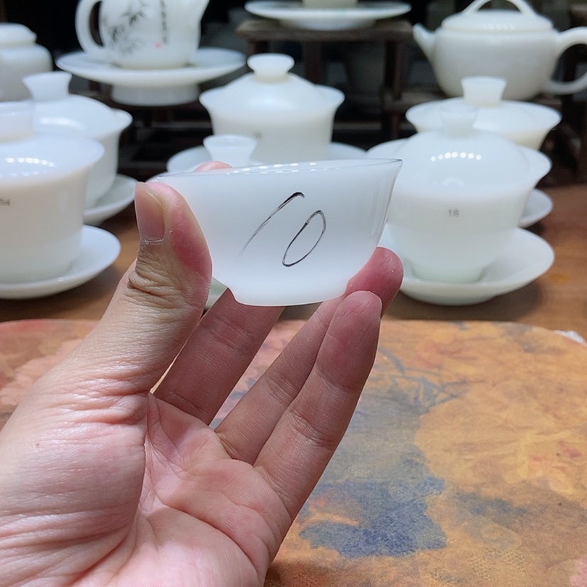 【闪购商品】不过这位是谁我还是喜欢你呀