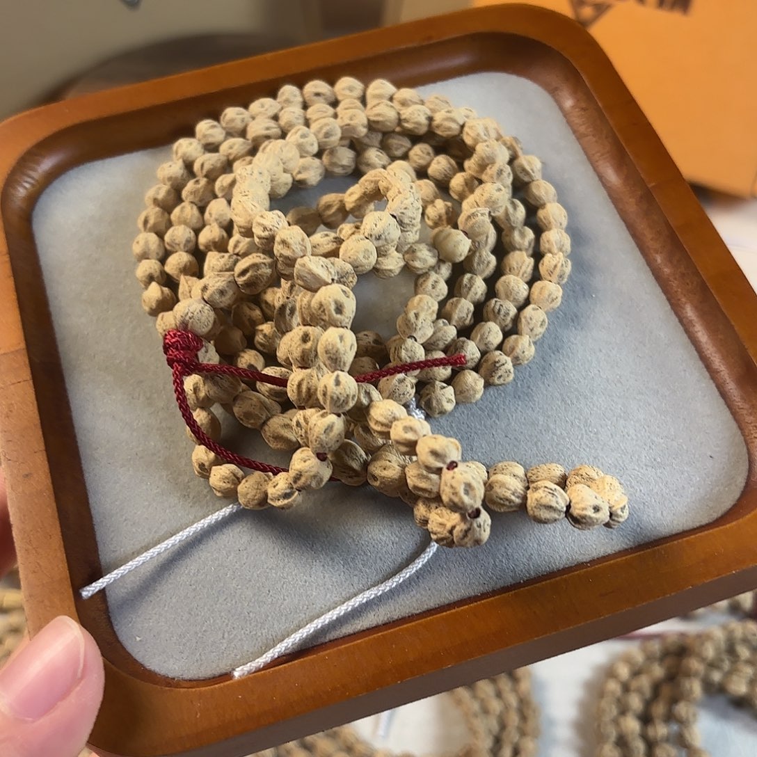 柏香籽/百香籽吊坠