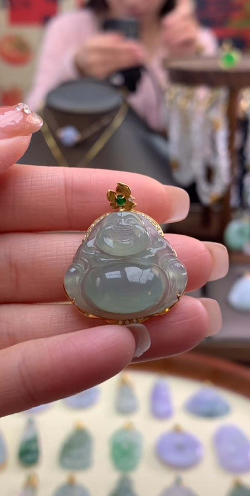 天然a货翡翠吊坠
