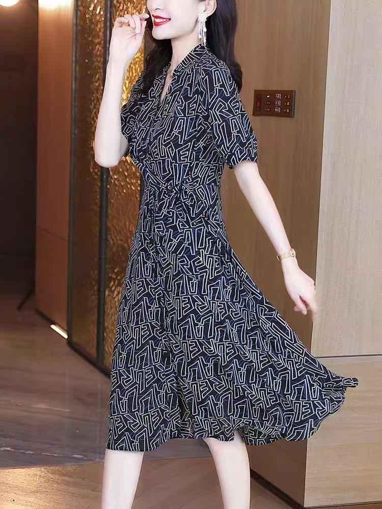 【F2718】连衣裙2025夏季新款高级感气质洋气显瘦高端设计感衬衫裙