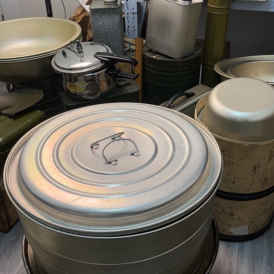 【闪购商品】铁锅加蒸笼加铝盖