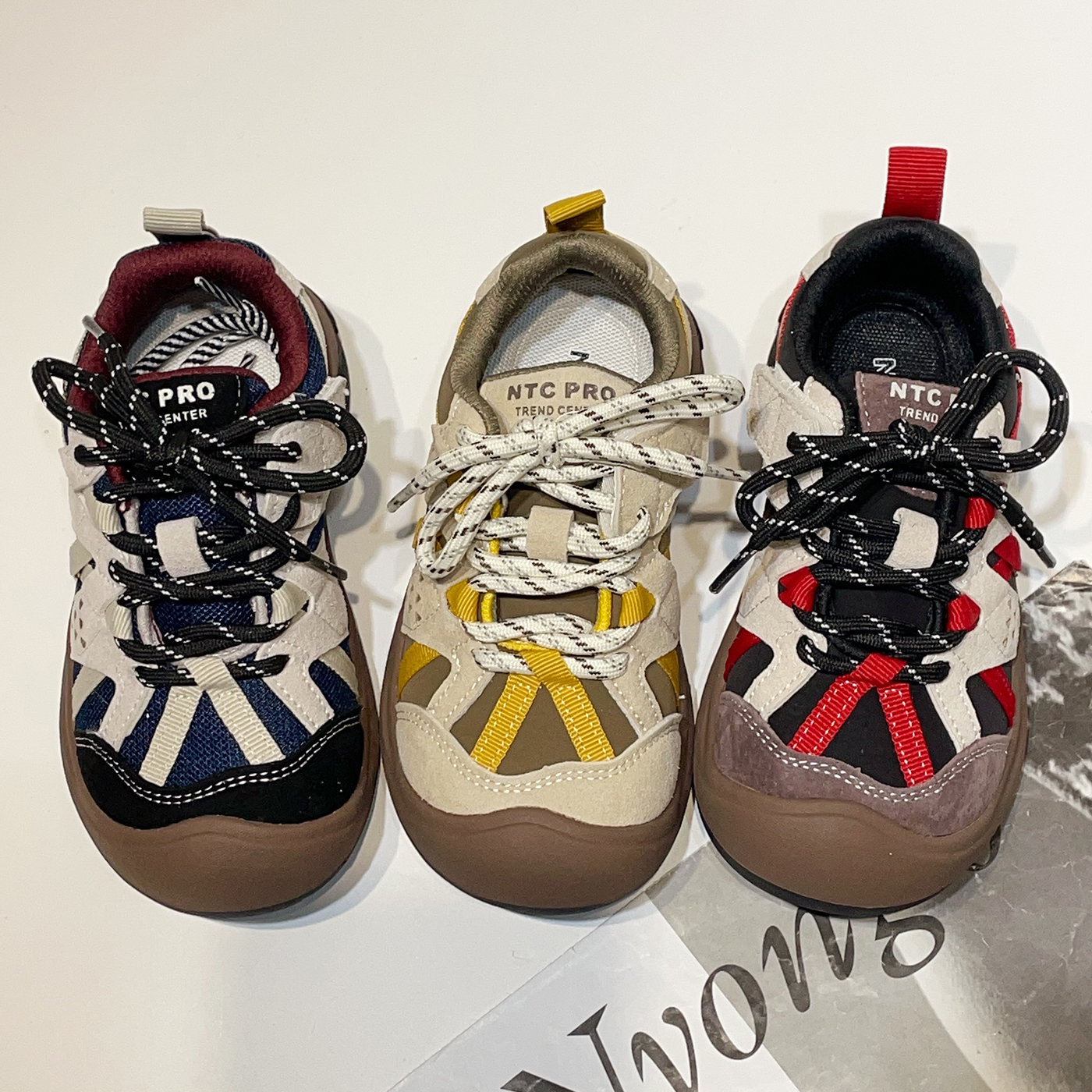 左左家儿童2025春秋户外溯溪登山鞋男女童露营徒步软底防水运动鞋