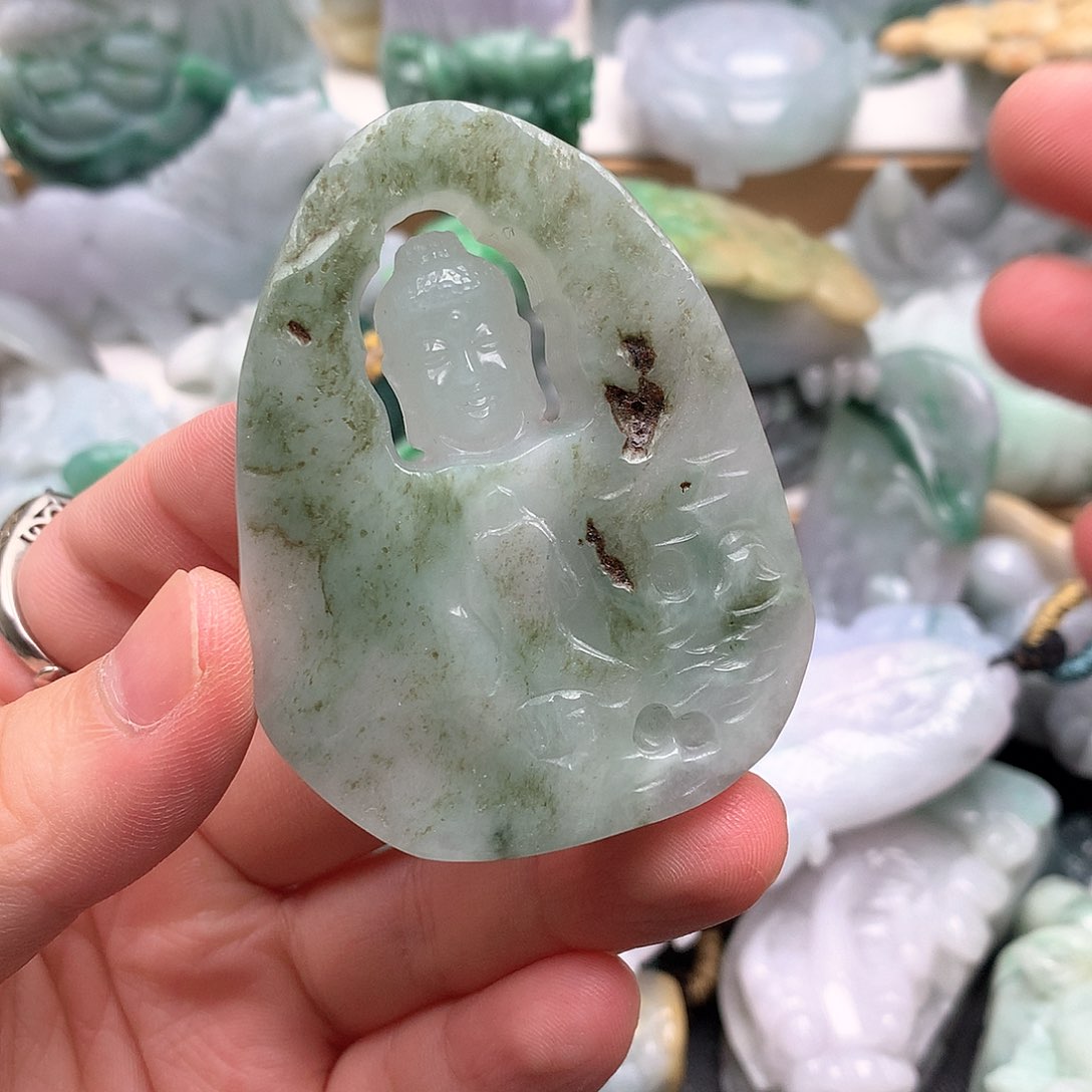 吊坠(不含链)未镶嵌翡翠