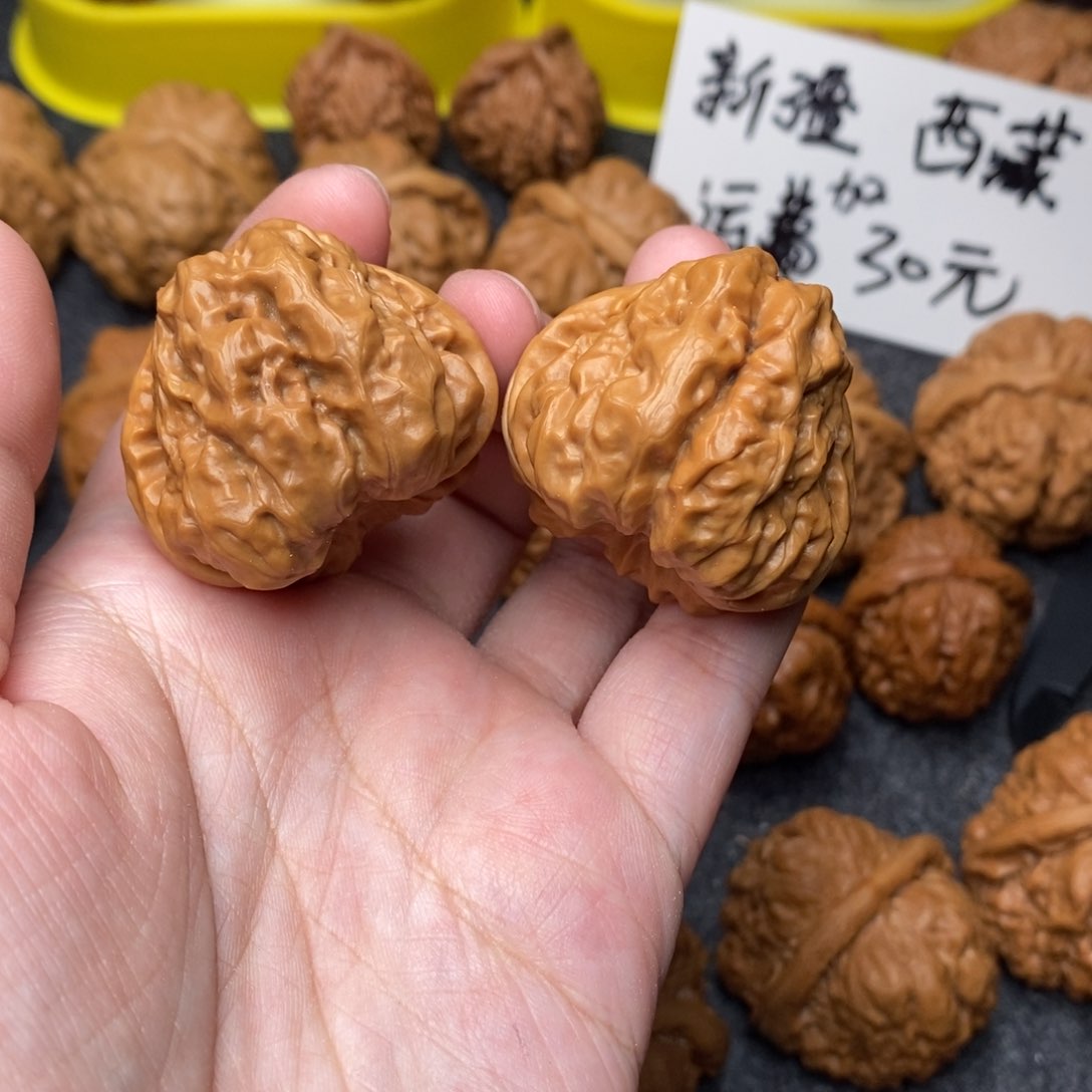 文玩核桃把件蛤蟆37