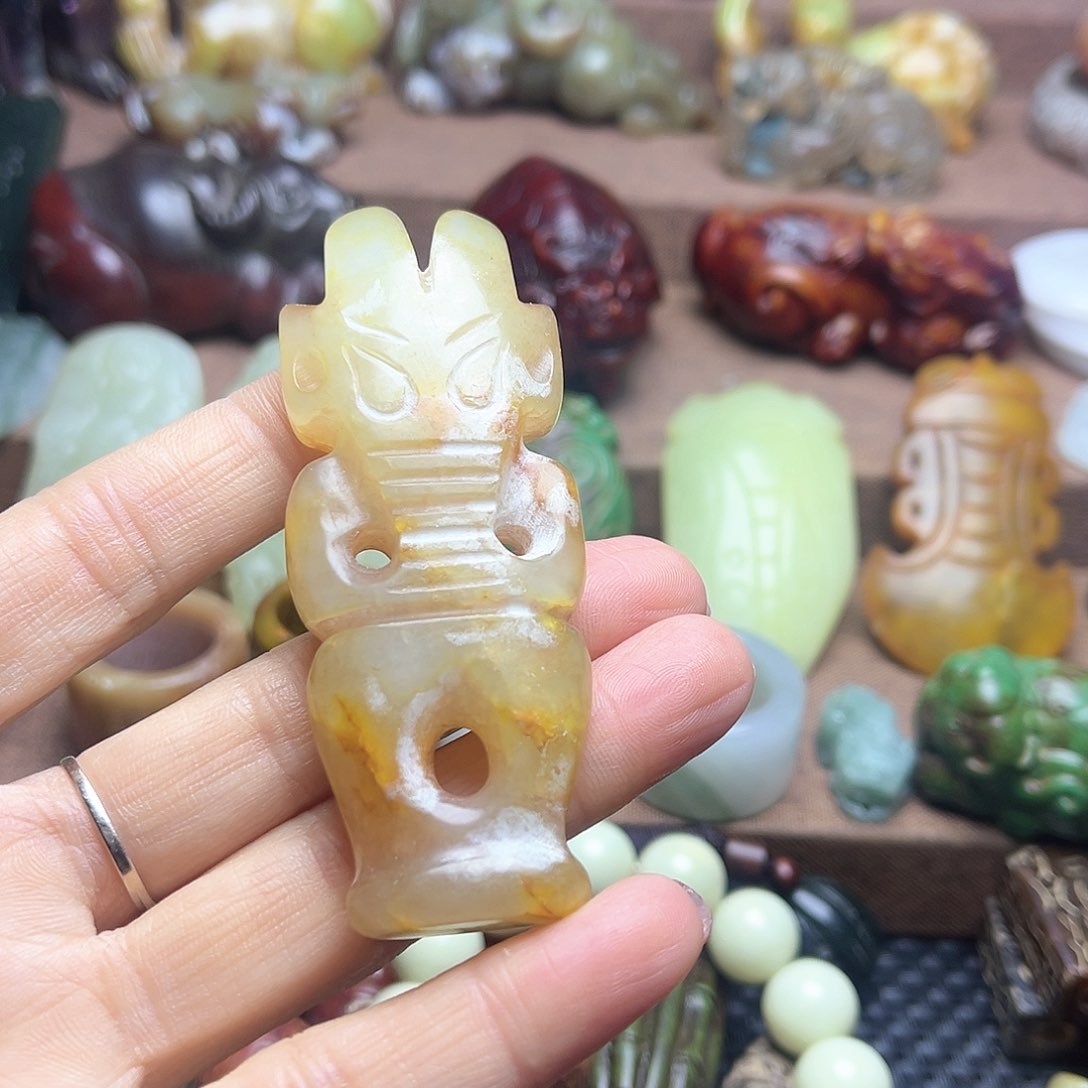 白玉菩提吊坠83。。