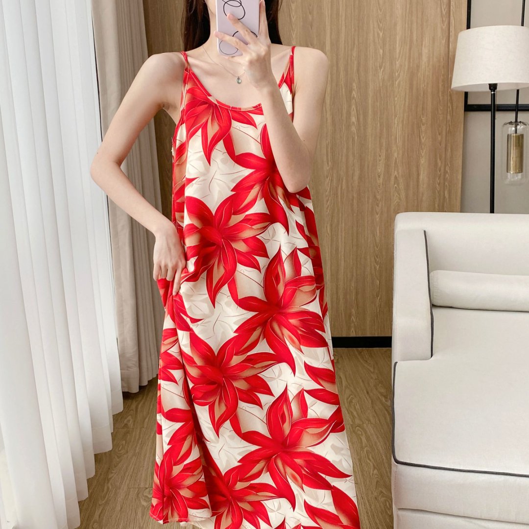 2025新款吊带裙韩版宽松连衣裙大码夏天外穿红枫叶印花薄款