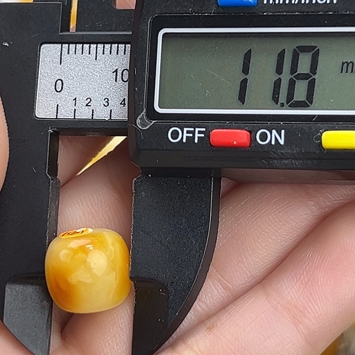 蜜蜡未镶嵌裸石蜜蜡468