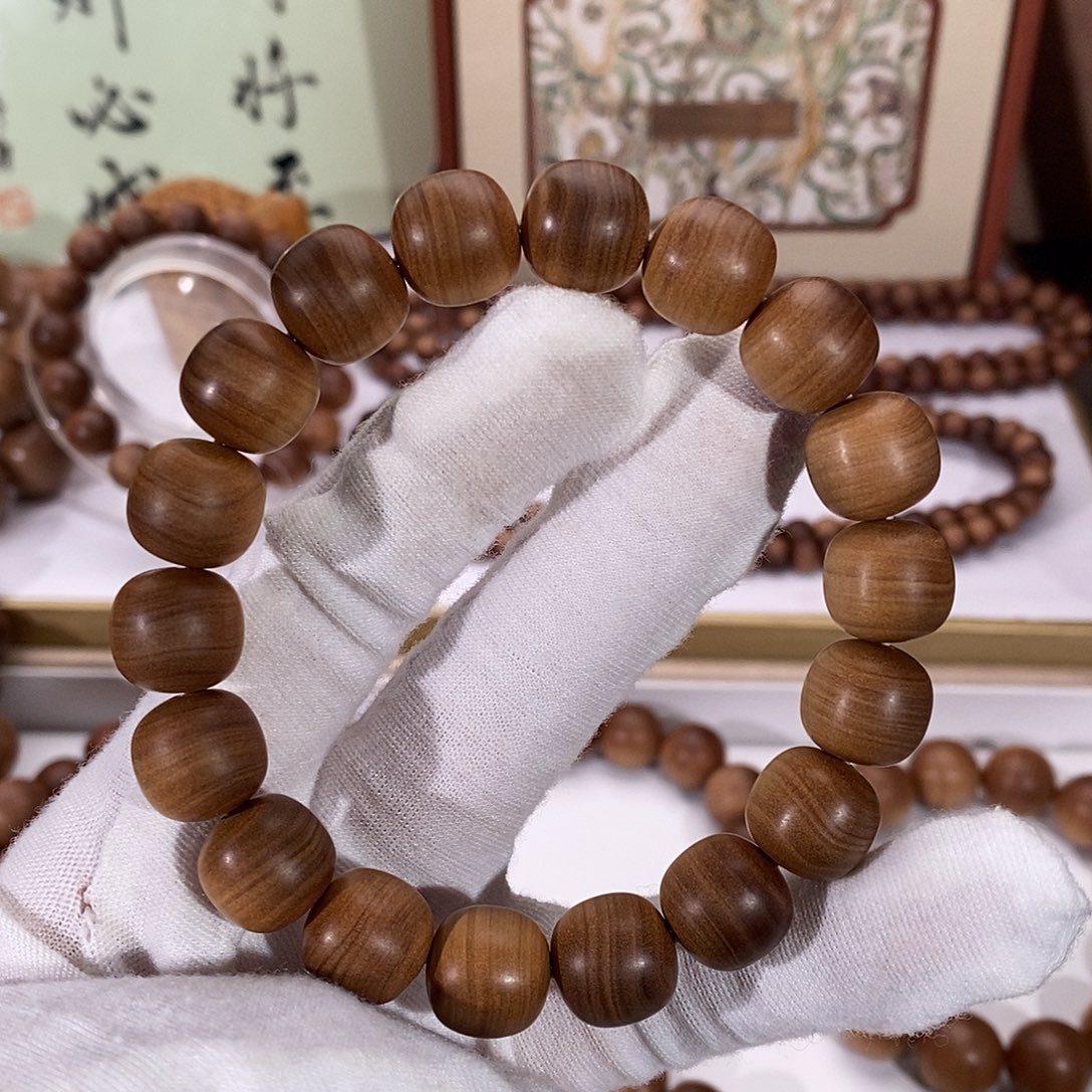 小***选檀香木手串/手链横纹黑肉1112虎皮树心