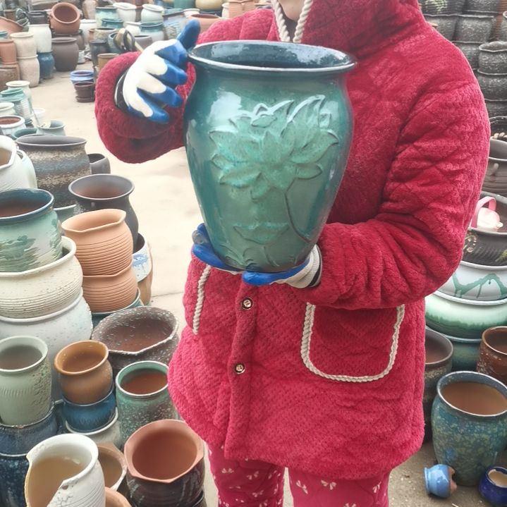 红陶口20高27瑕疵底裂