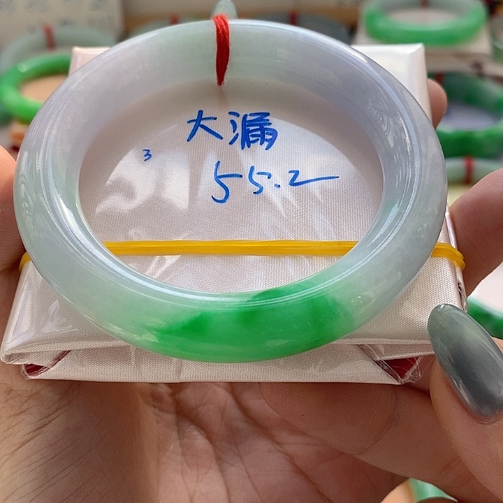翡翠手镯未镶嵌5号