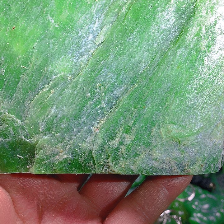 和田玉（碧玉）未镶嵌珠宝半成品