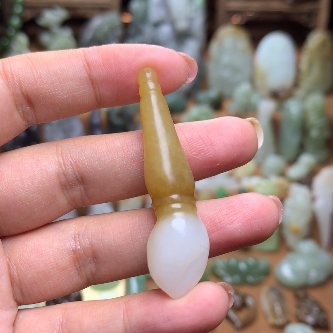 和田玉挂件未镶嵌