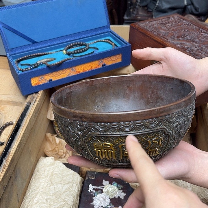 大叶紫檀（黑酸枝木类）