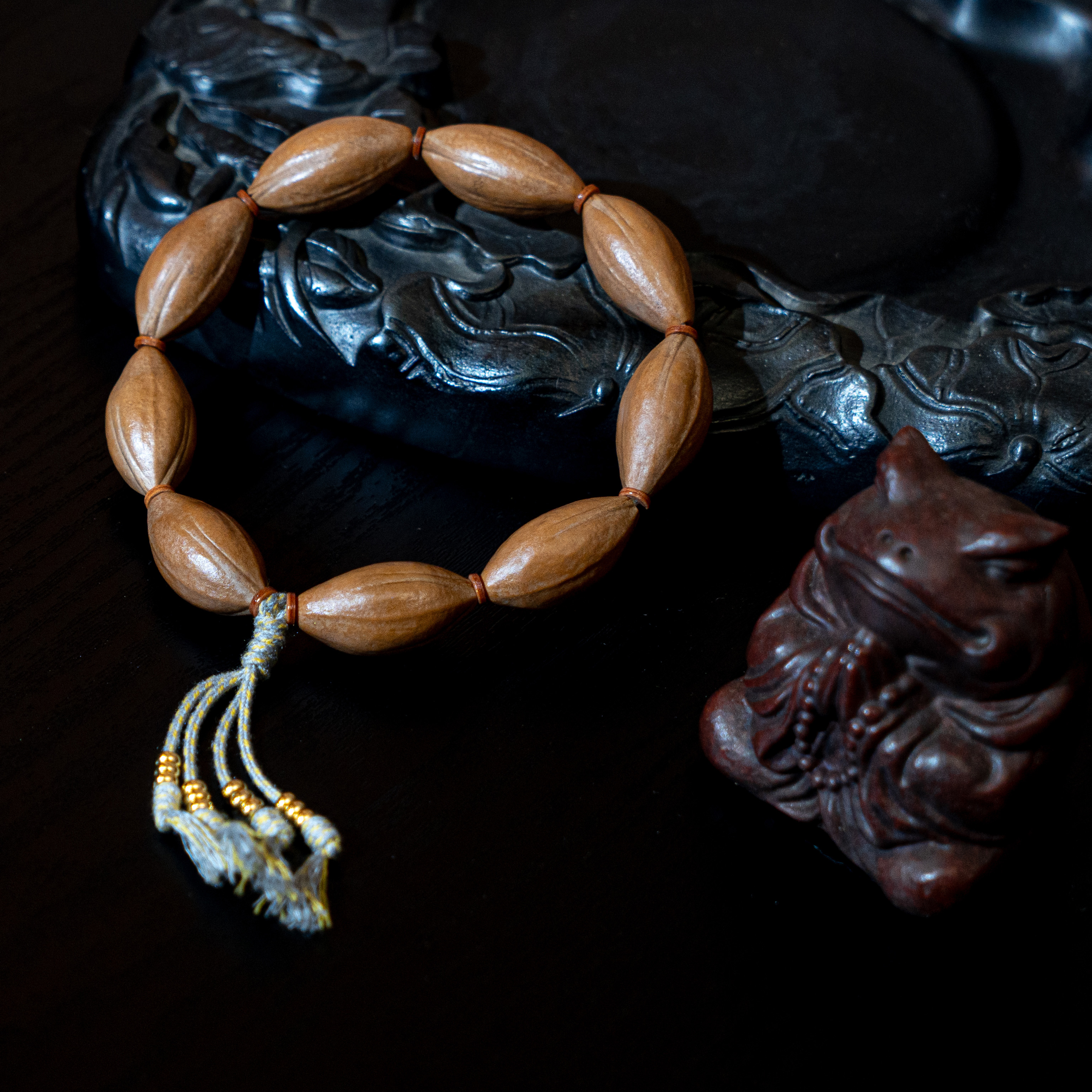 【白富美】1.3+柳叶核特级料 稀缺小品种 橄榄核雕文玩手串