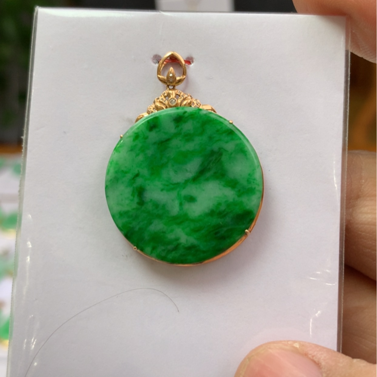 【闪购商品】翡翠颈饰18K金镶嵌翡翠