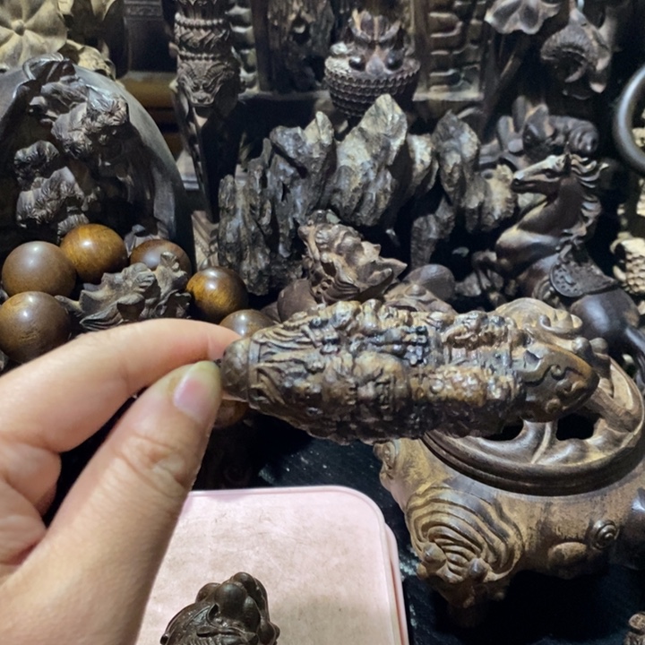 木摆件家居设计的设计师