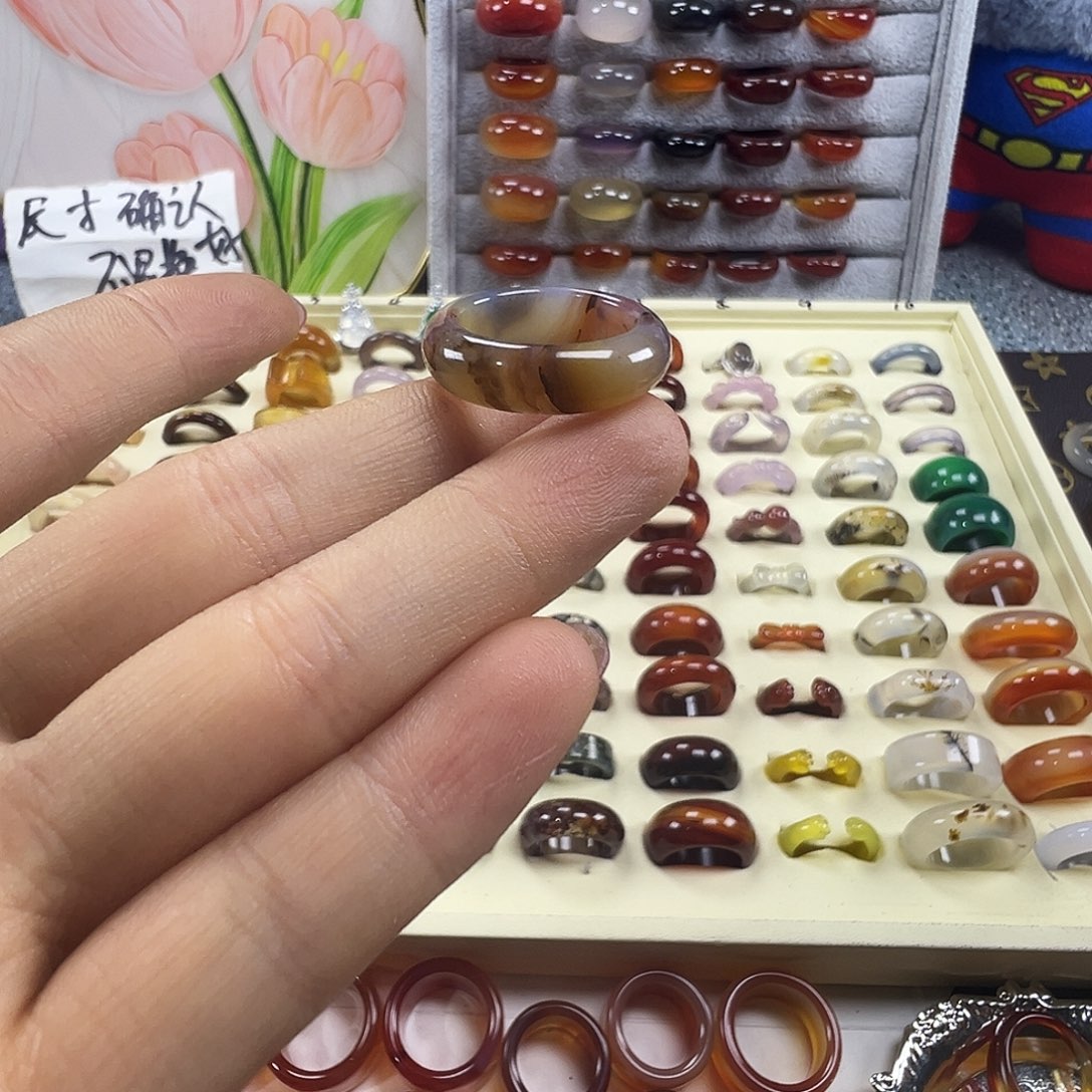 北***熊玛瑙/玉髓未镶嵌戒指B20不退换16.9港14