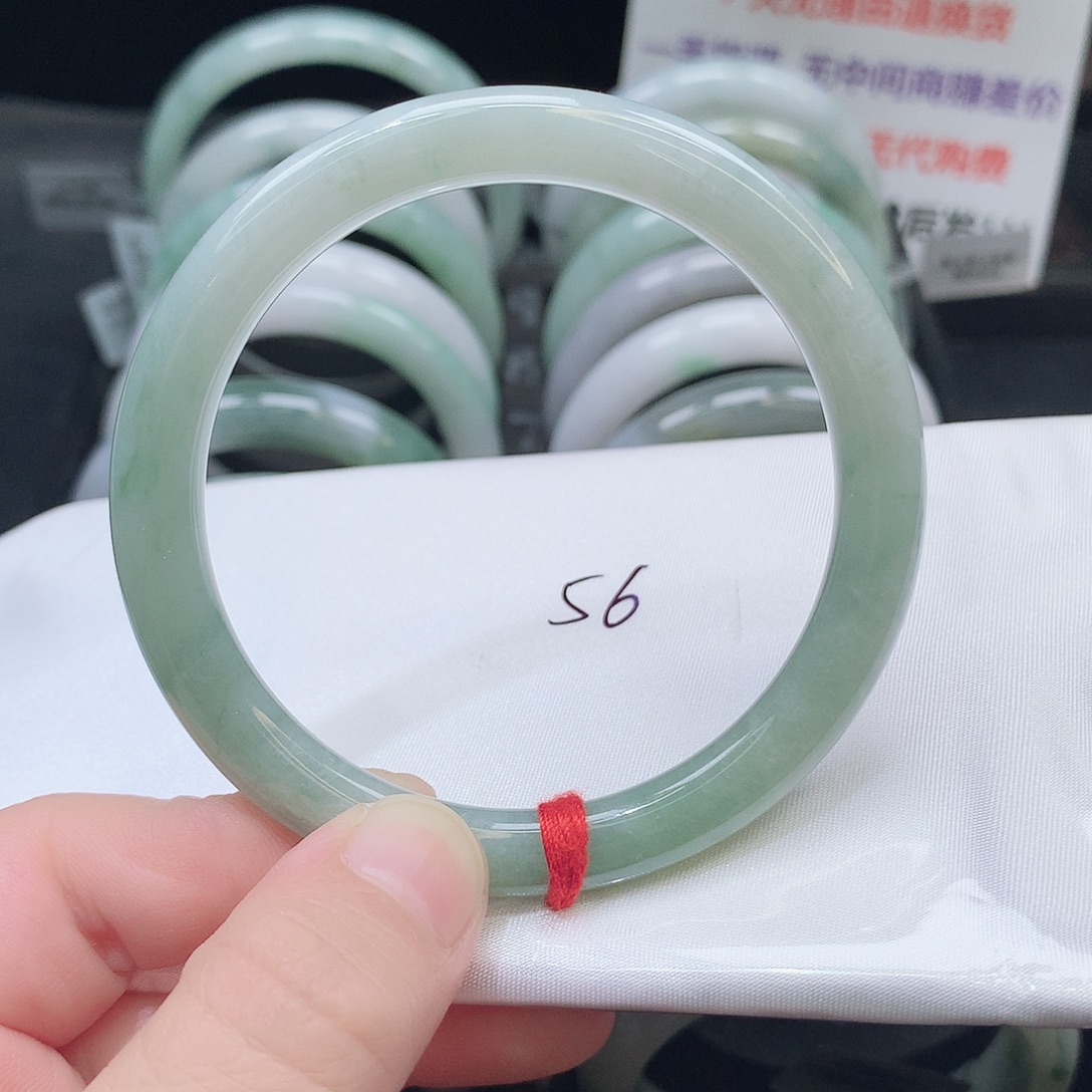 翡翠未镶嵌手镯143