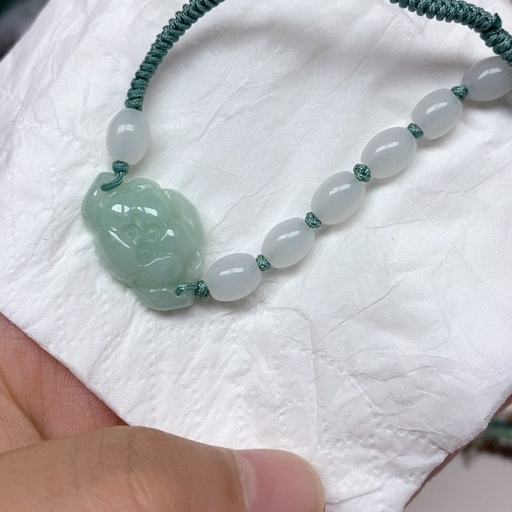 翡翠未镶嵌颈饰天然缅甸翡翠