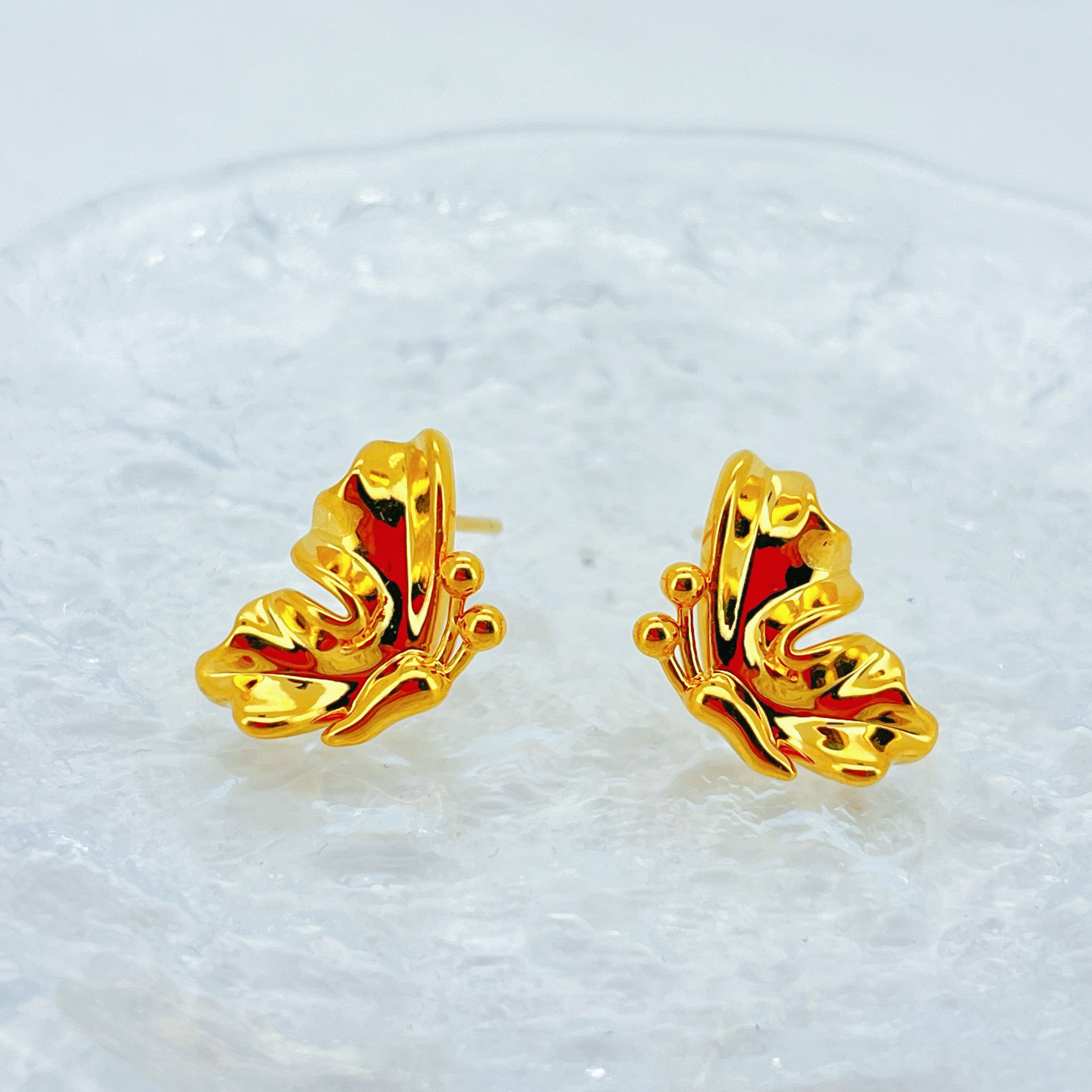 足金999黄金半蝴蝶金耳钉3.04 2411020212