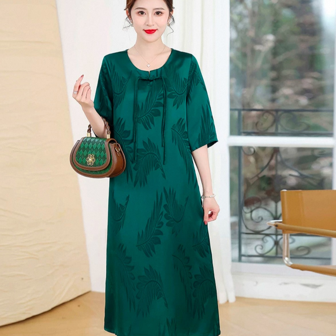 1-6809-33新款时尚连衣裙