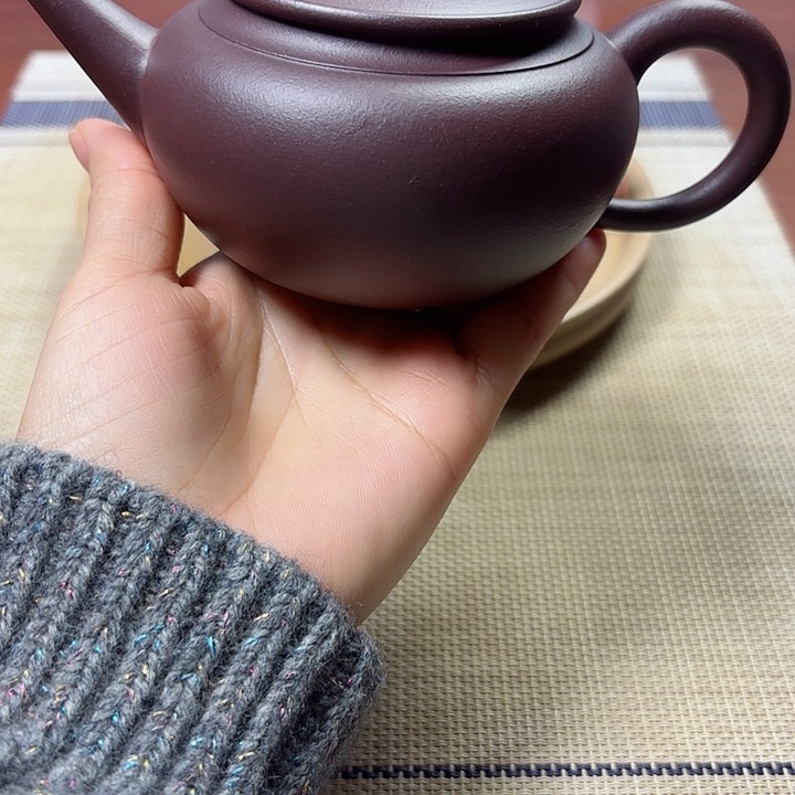 底槽青茶壶～****～笠帽水平