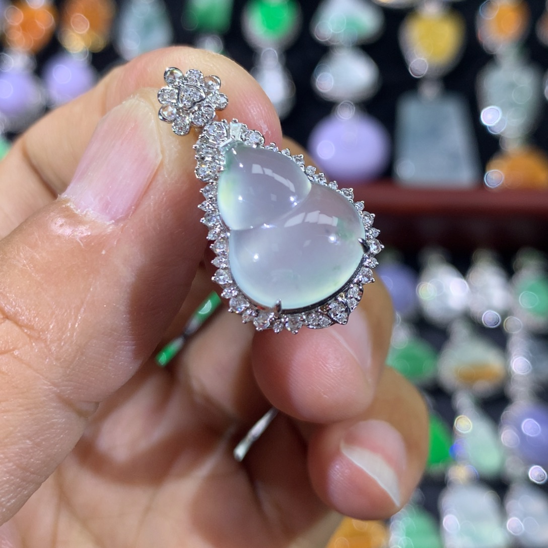 翡翠18K金镶嵌吊坠(不含链)