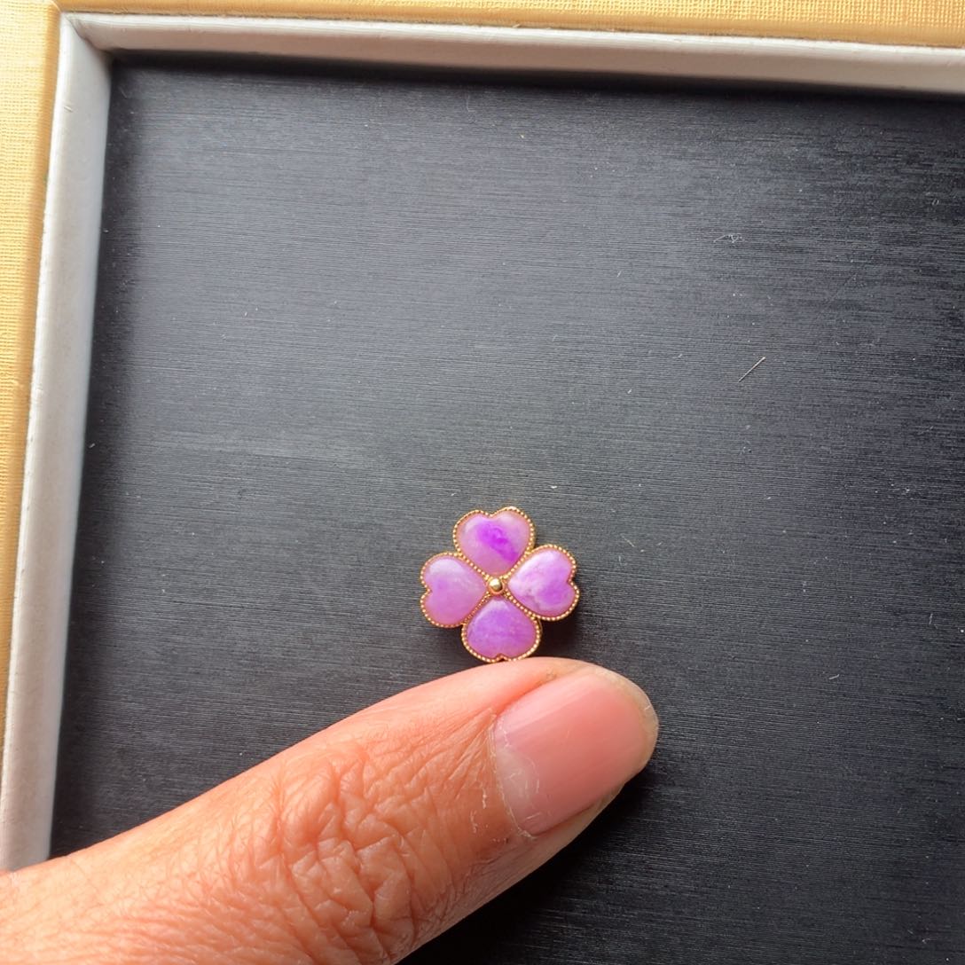 苏纪石（舒俱来）吊坠18K金镶嵌