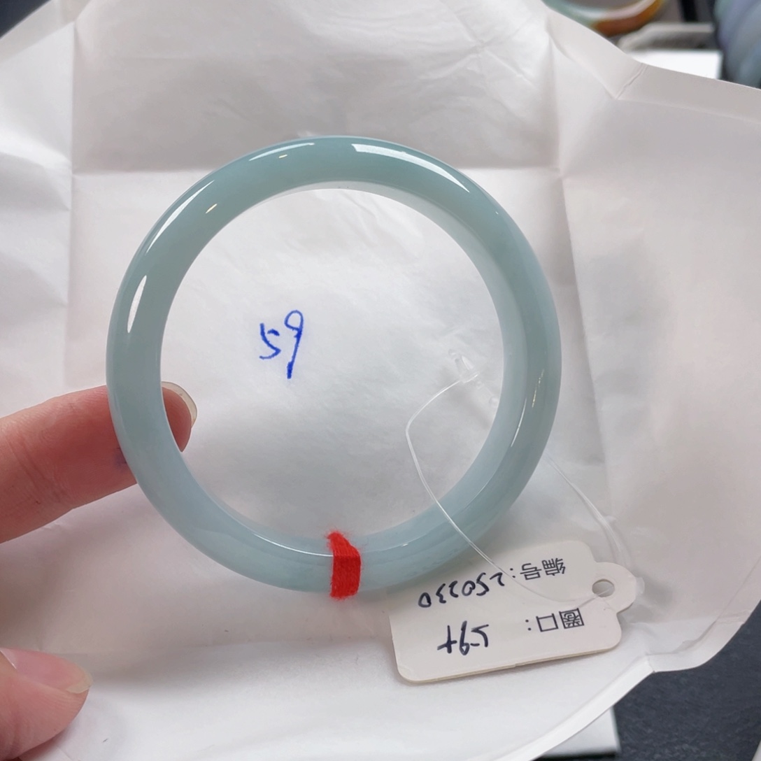 翡翠手镯未镶嵌59正圈