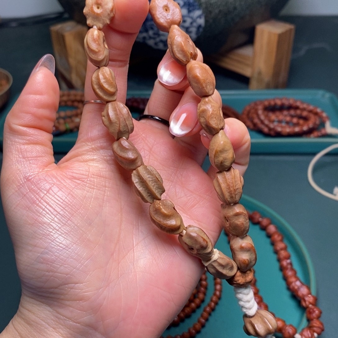 柏香籽/百香籽吊坠87,7龙骨