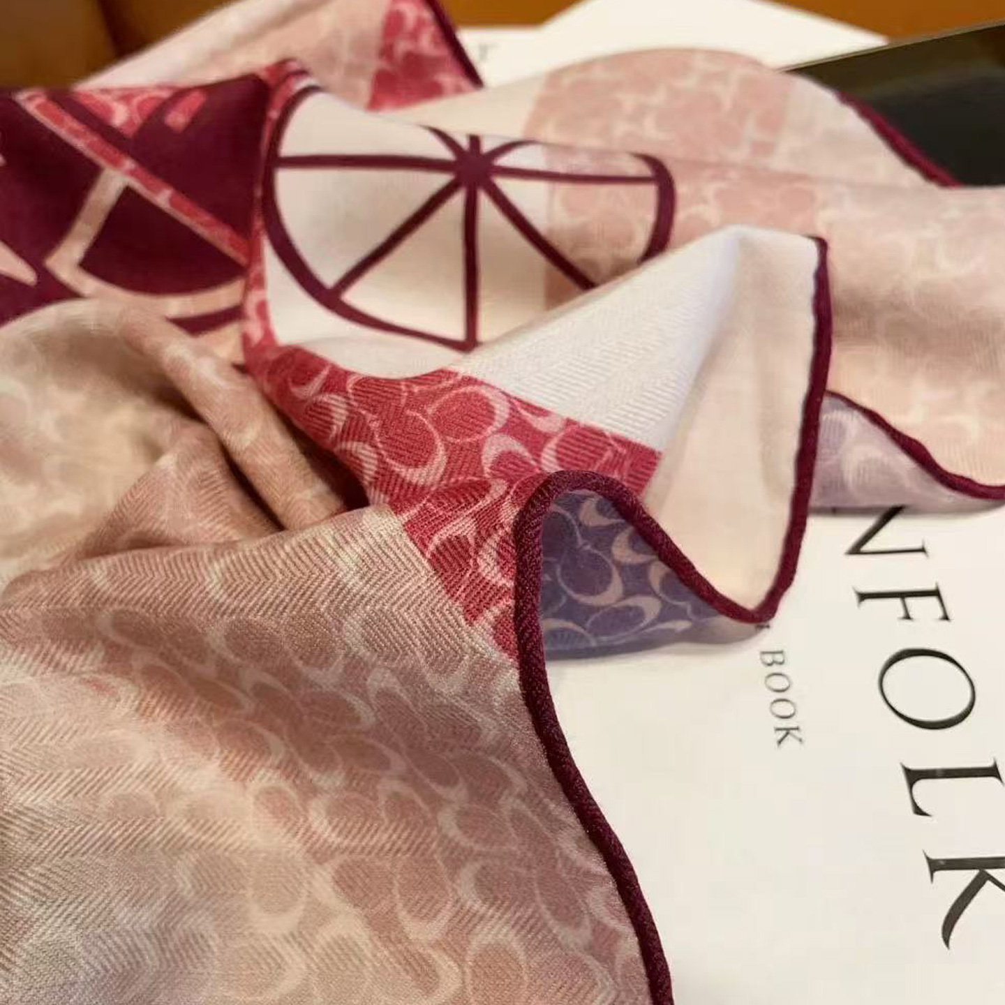 必搂款（英伦马车) 双面款 棉柔围巾65方巾披肩外搭系腰