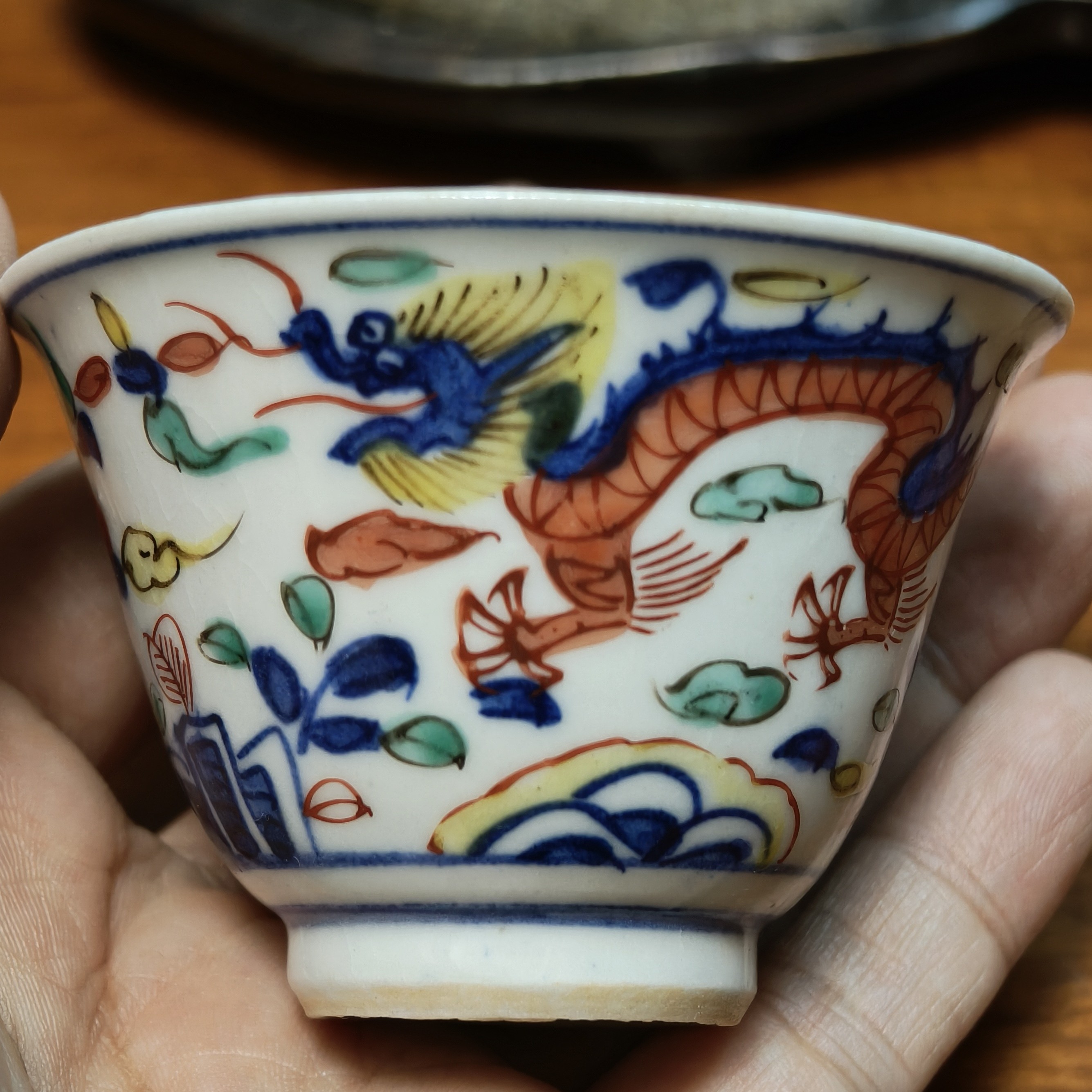 五彩龙凤纹青花主人杯（底款：大明万历年制）｜口径7高4.6