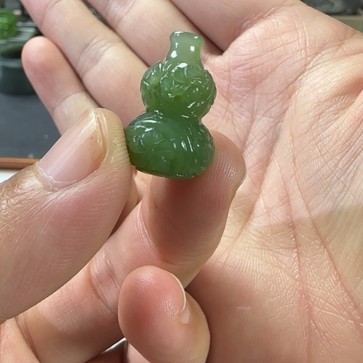 和田玉未镶嵌颈饰福利