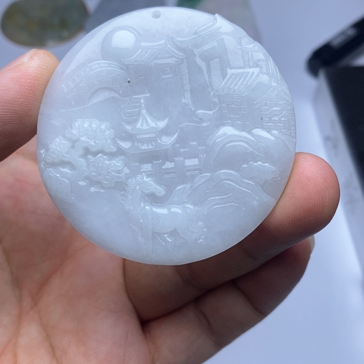 翡翠未镶嵌颈饰翡翠