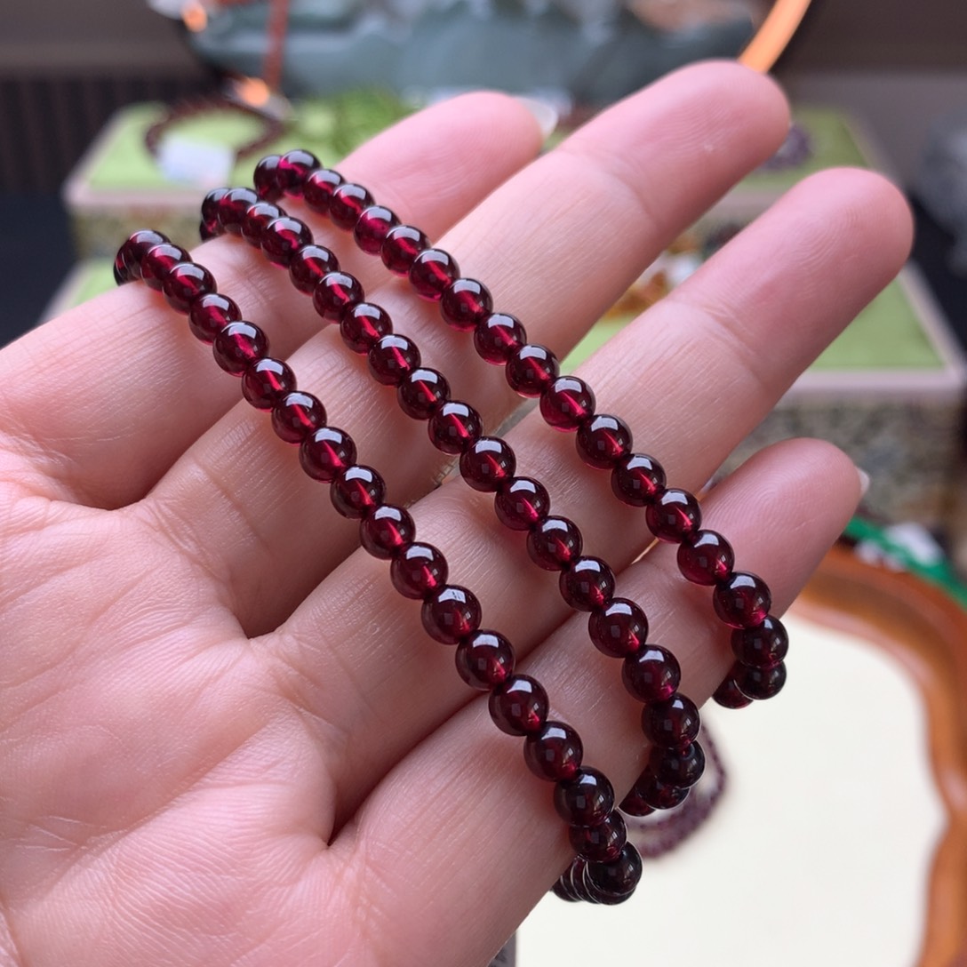 未镶嵌石榴石手串手串5