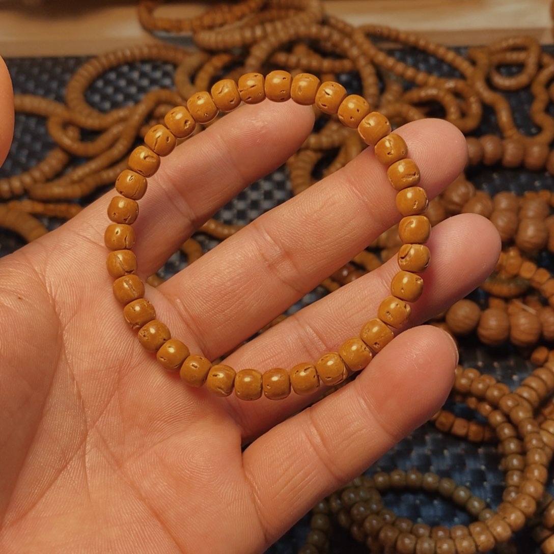 桃核手串酸**。桃核核片6/7