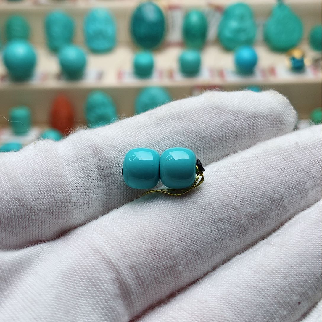 绿松石配饰未镶嵌